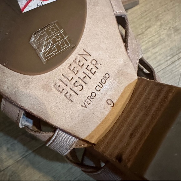 Eileen Fisher Oodle Caged Sandles - Picture 11 of 13